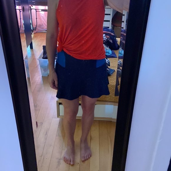 Wilfred skater flare two-tone blue mini skirt size 4 - Picture 9 of 9